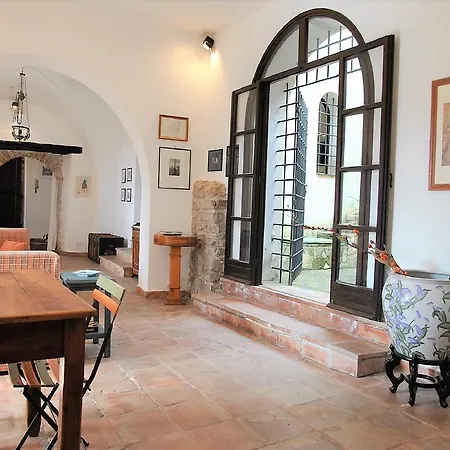Le Chateaux A בית נופש ספרלונגה